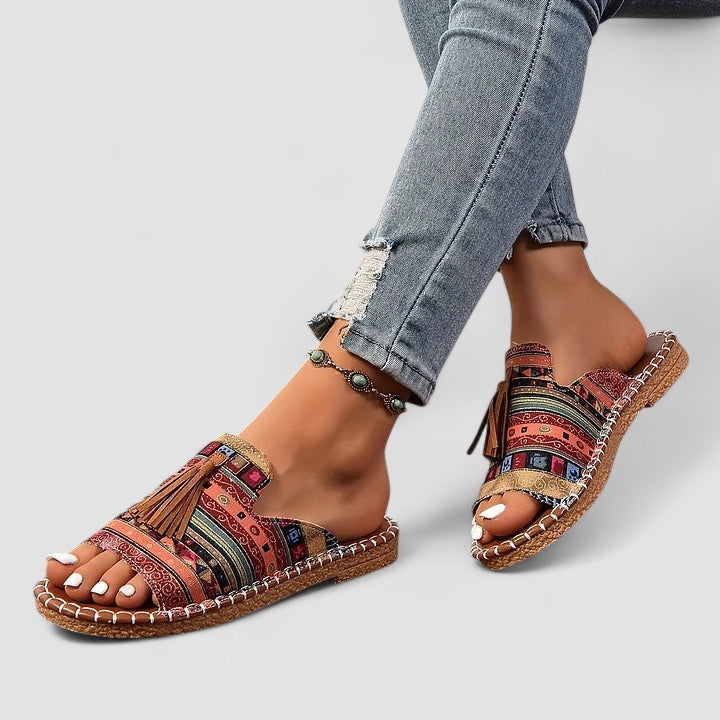 Leena - Bekväma och Platta Ortopediska Sandaler