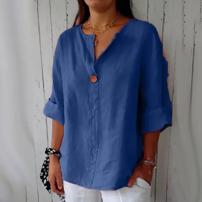 Liv – Avslappnad linneskjorta med knappdetalj