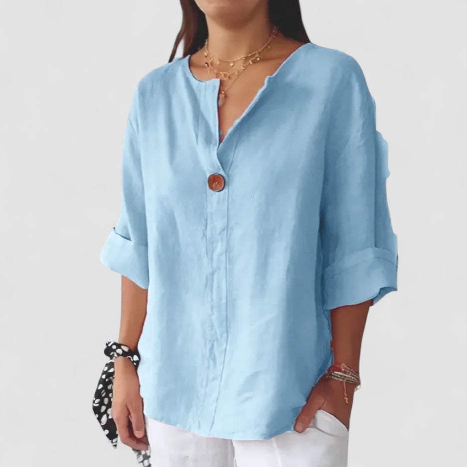 Liv – Avslappnad linneskjorta med knappdetalj